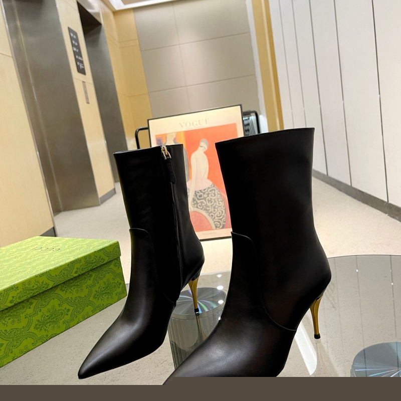G*u*i boots